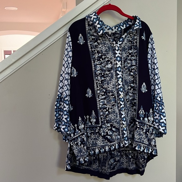 John Mark Woven Embroidered Tie Dye Print Wire Collar 3/4 Sleeve Button Tunic - Picture 8 of 16